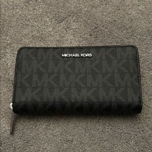 Michael Kors Monogram Black Zip Wallet